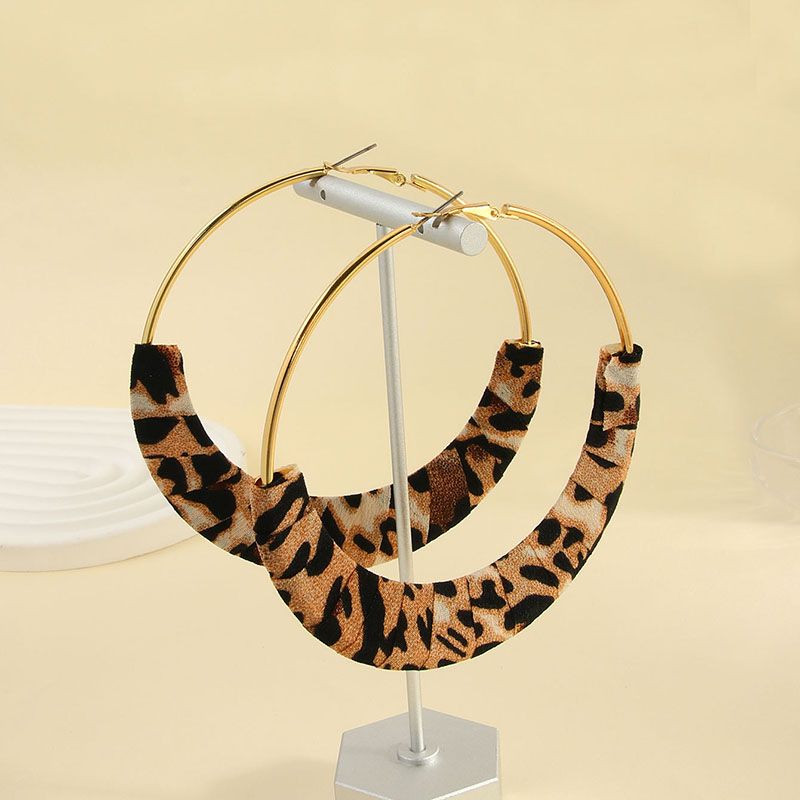 фото: Серьги кольца (конго)