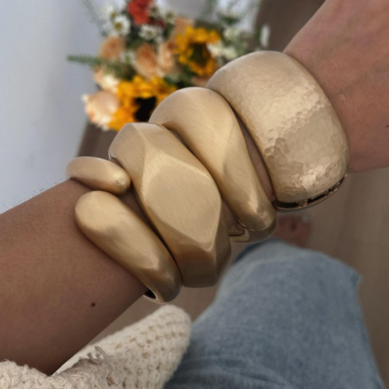 фото: Женские браслеты