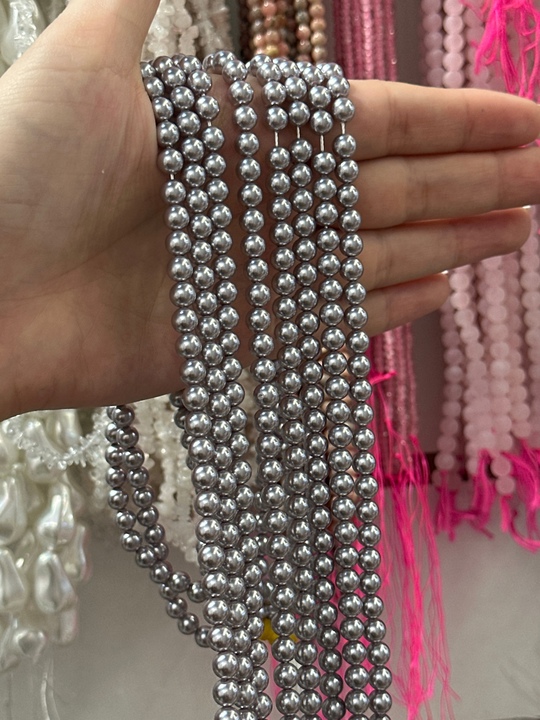 фото: Бусины и нити